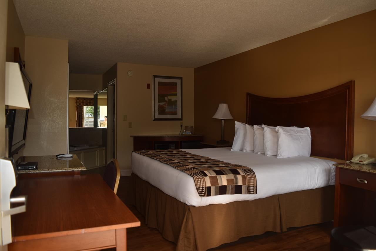 Atkinson Inn & Suites Lumberton Extérieur photo